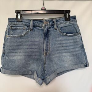 Tgla Women’s blue denim cuffed short size 27